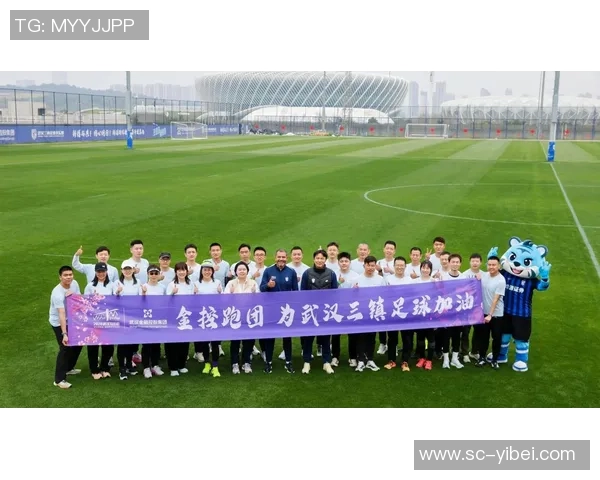 足球加油牌的创意设计与使用技巧助力球队提升士气与凝聚力